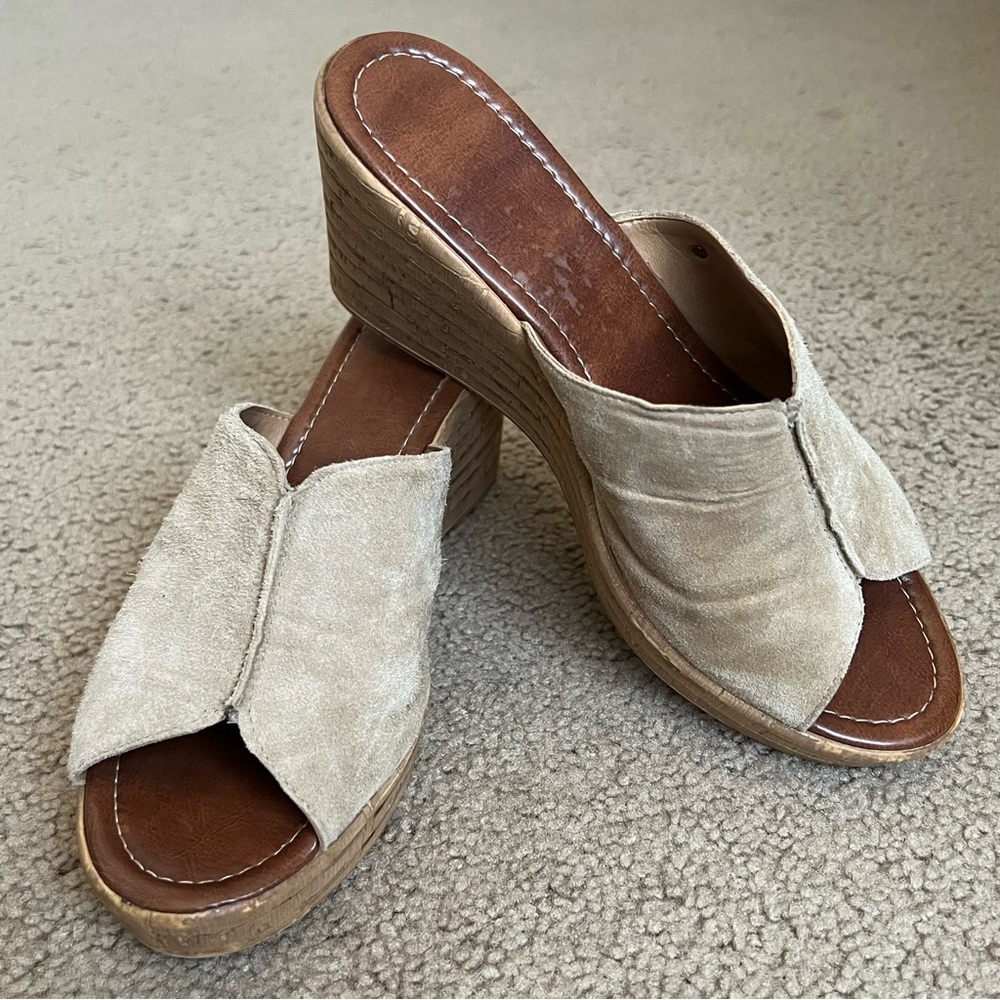 Mila Paoli Genuine Leather Wedges-Made In Italy, women’s size 9